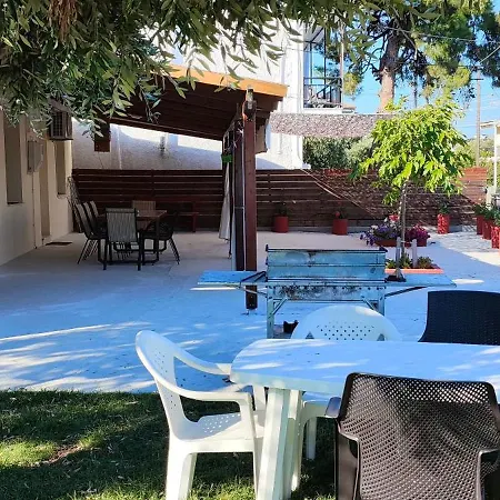 Aphrodite's House Villa *