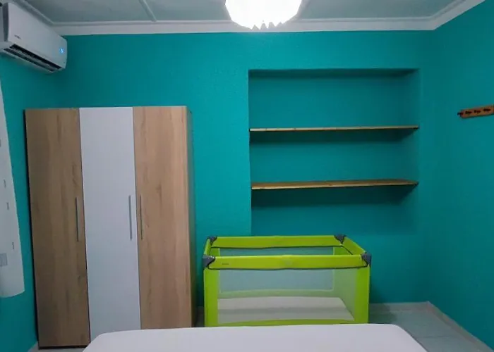 Aphrodite's House * 斯卡拉索提罗斯